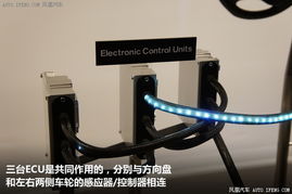 2014款 英菲尼迪q50s 3.7l 運(yùn)動版經(jīng)過全新調(diào)校的底盤系統(tǒng)整體感表現(xiàn)更出色 購車消費(fèi)評價報告